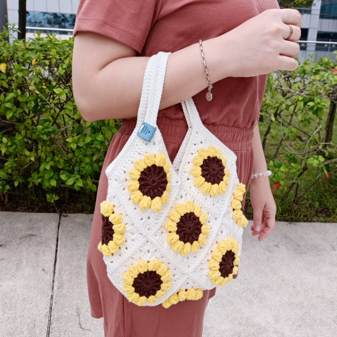 Crochet Sunflower Granny Square Bag