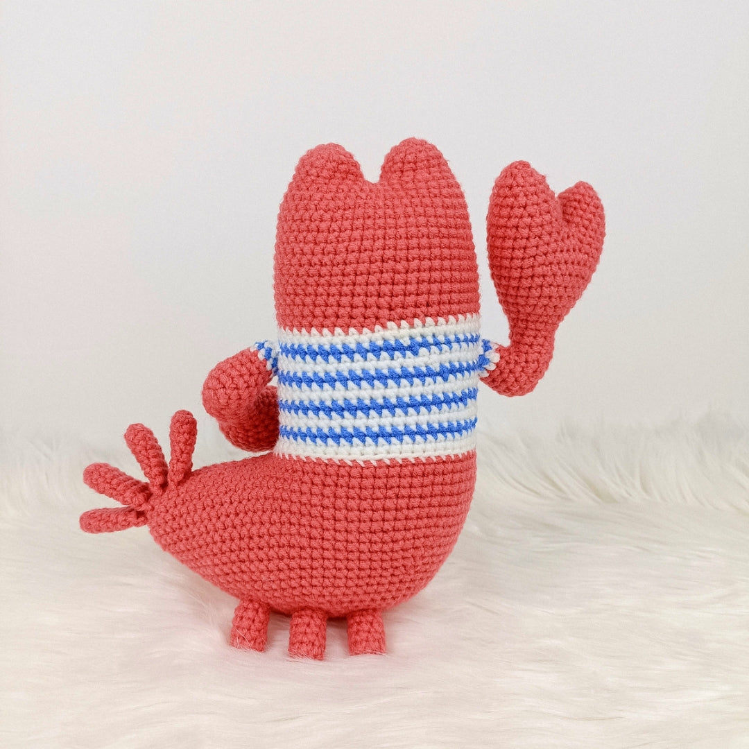 Say cheese! This handmade happy-go-lucky lobster is a perfect gift for you.