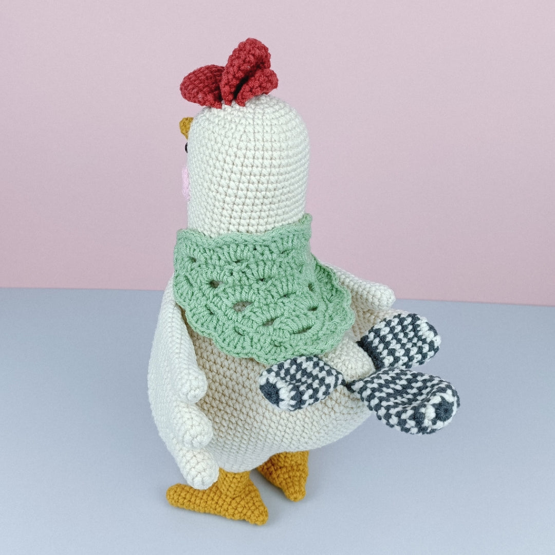 Chic Chicken stuff toy with colourful tail