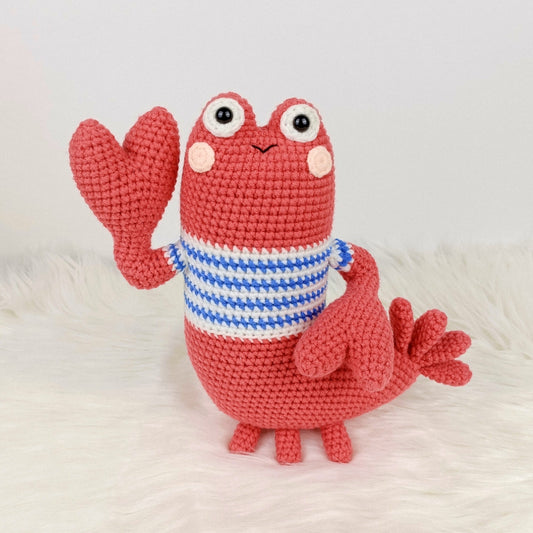 Say cheese! This handmade happy-go-lucky lobster is a perfect gift for you.