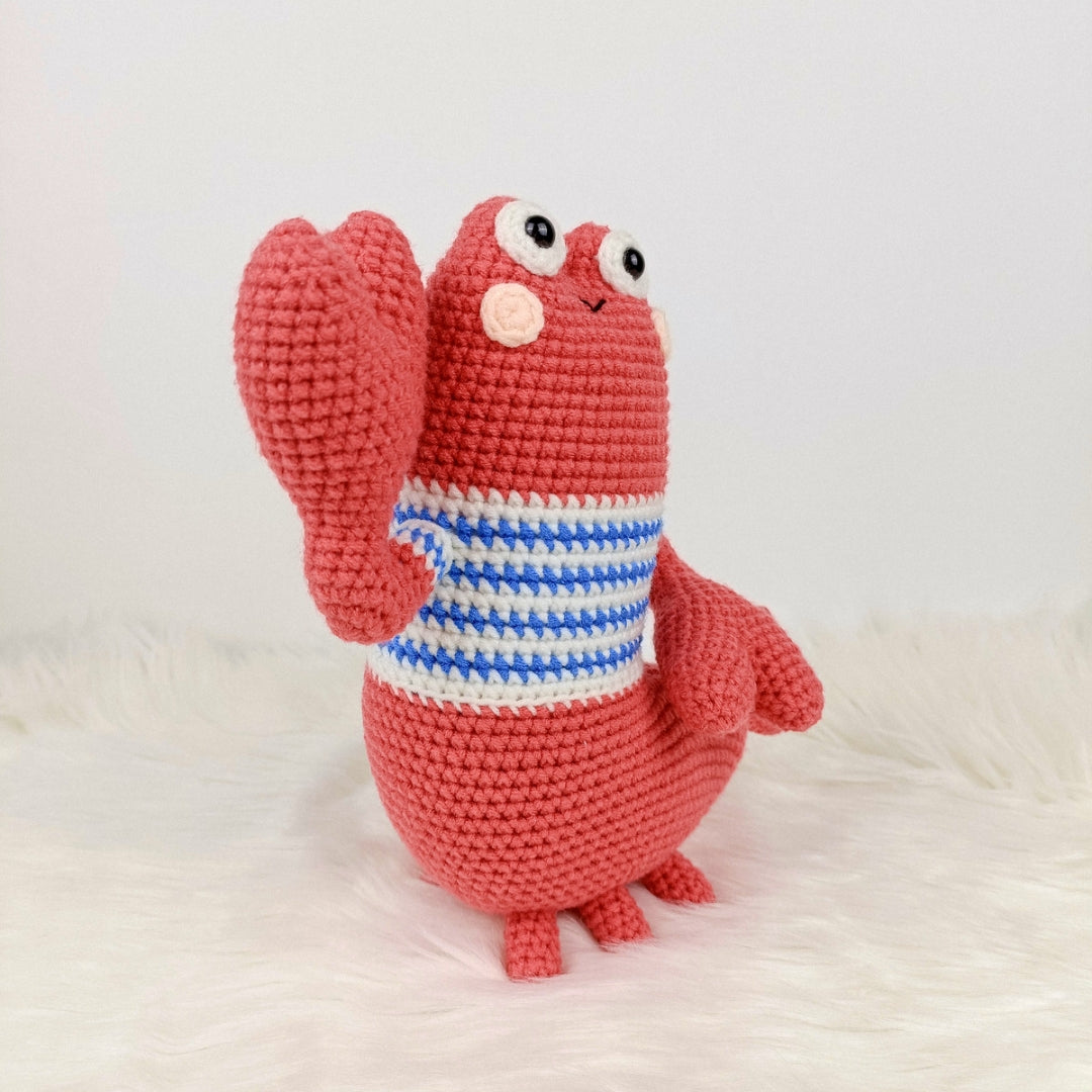 Say cheese! This handmade happy-go-lucky lobster is a perfect gift for you.
